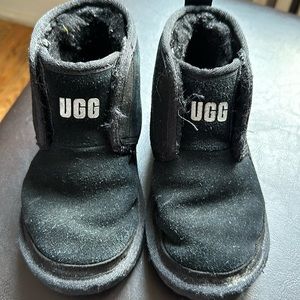 Uggs boys